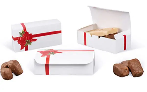 1 Lb Holiday Ribbon & Holly Candy Gift Box 1