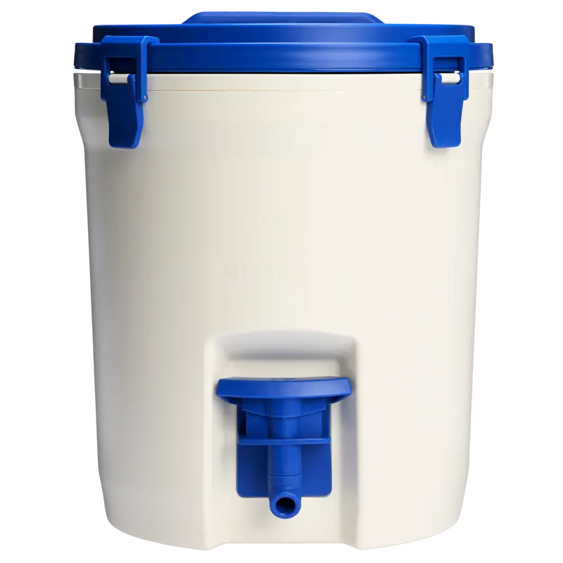 Adventure Fast-Flow Water Jug – 2 Gallons (7.5 L) 1