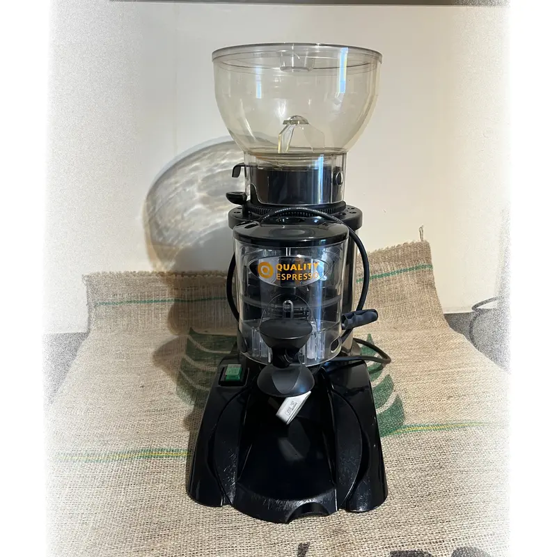 Ct1 Manual Coffee Grinder – Refurbished & Ready To Use 1