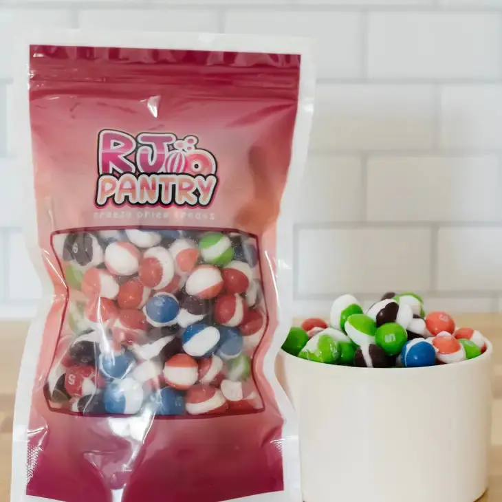 Freeze-Dried Wildberry Starburst Candy – Tangy Fruit Burst Snack 1