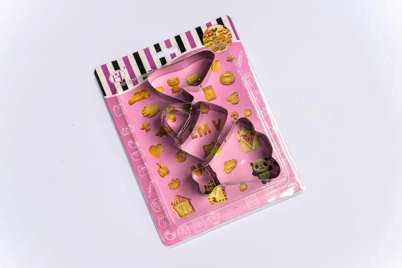 Girly-Themed Cookie Cutter Set (3-Piece) 1