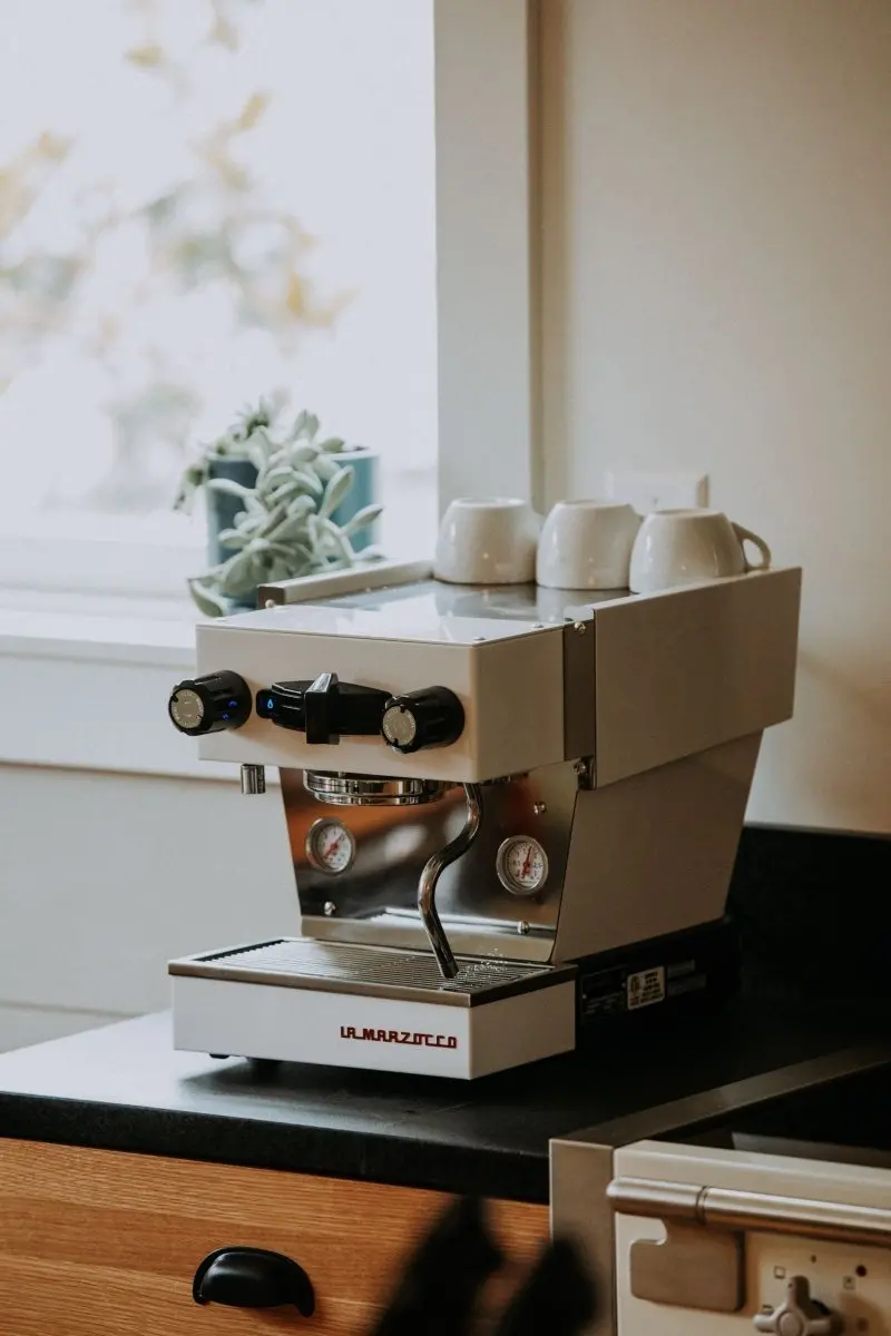 La Marzocco Linea Micra Espresso Machine – White Finish 1