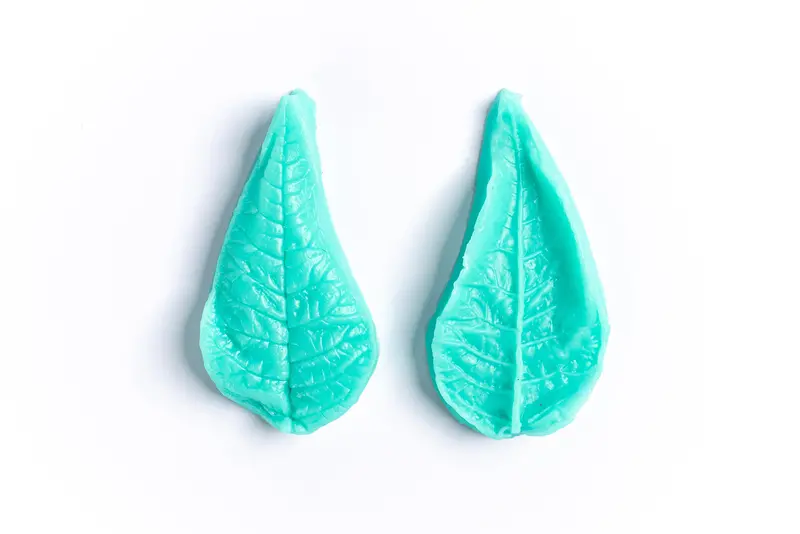 Long Leaf Silicone Veiner For Naturalistic Botanical Work 1