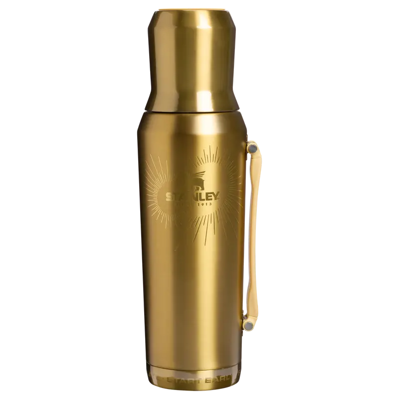 Messi X Stanley 1913 Ideal Mate Insulated Bottle – 1.3 Qt 1
