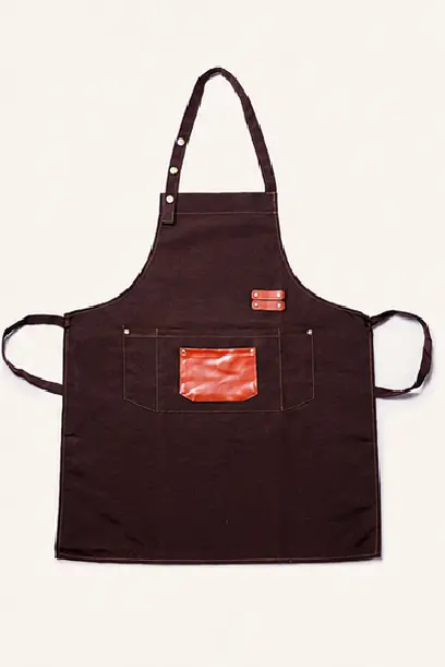 Minimalist Dark Brown Cotton Kitchen Apron – Functional & Stylish 1