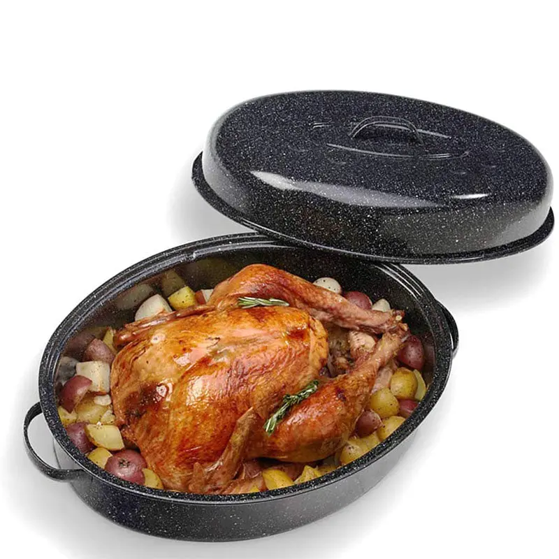New World Enamel Oval Roaster – 4.5-Litre Black Flake Finish 1