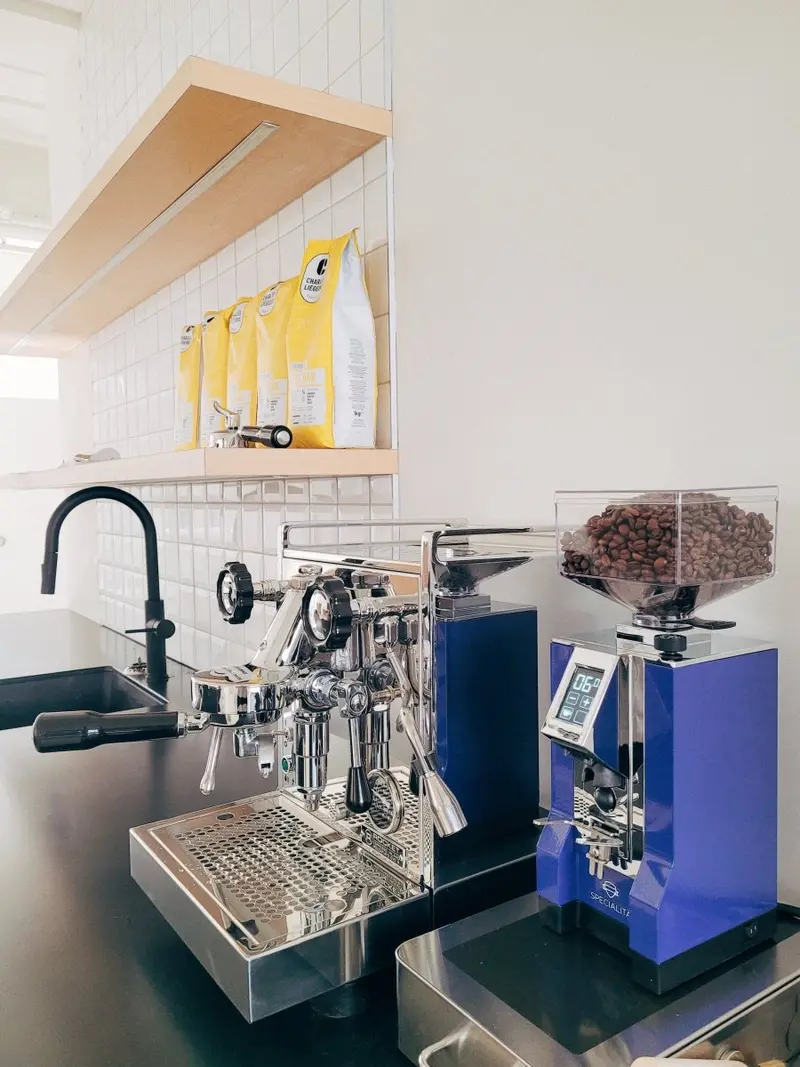 Residential Espresso Machine Package: Delivery, Installation & Operator Training (Service Tier S2) 1