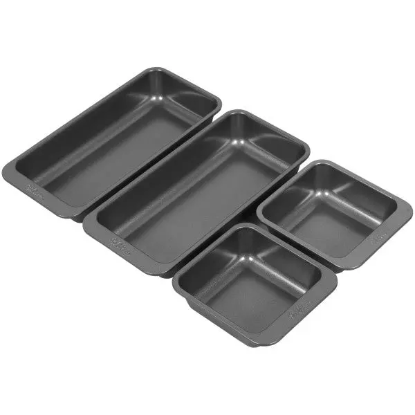 Wilton 4-Piece Square & Oblong Premium Non-Stick Baking Pan Set 1