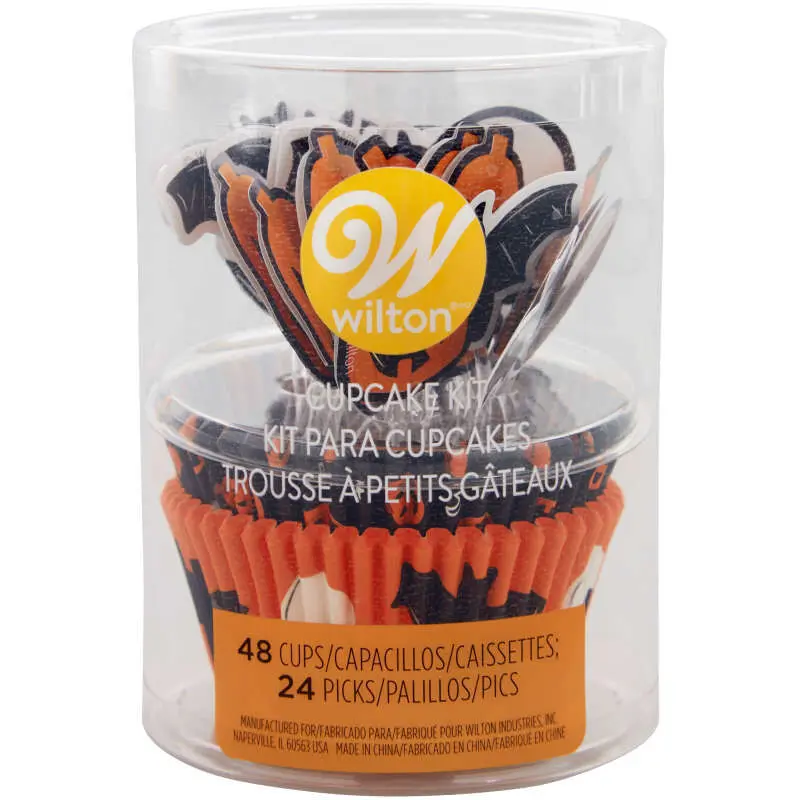 Wilton Halloween Cupcake Decorating Kit: Skulls, Bats & Pumpkins (72-Piece) 1
