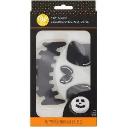Wilton Skull-Shaped Cake Pan – Non-Stick Mold For Themed Desserts 1