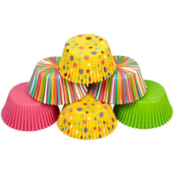 Wilton Striped & Polka Dot Cupcake Liners – 150-Pack 1